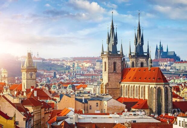 Prag & Viyana & Budapeşte Turu Pegasus Havayolları ile 7 Gece - PRG-BUD