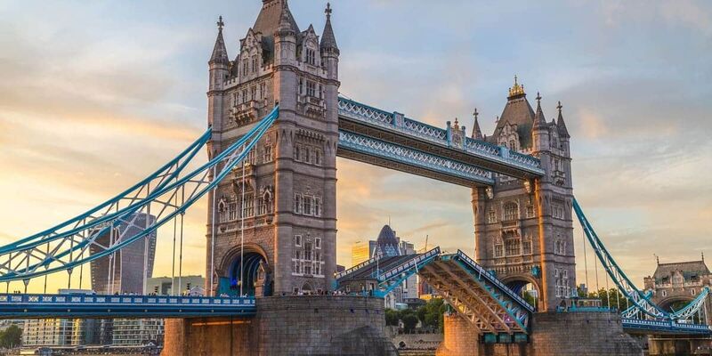 Harry Potter'ın İzinde Büyülü Londra Turu 3 Gece - Ajet Hava Yolları ile
