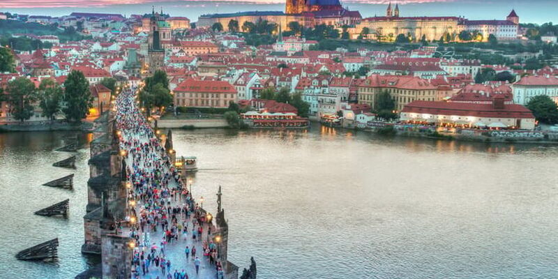Prag Turu Türk Havayolları İle 3 Gece 4 Gün