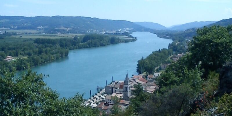 Rhone Nehri'nde Güney Fransa & Provence & İsviçre Turu Charter (2)