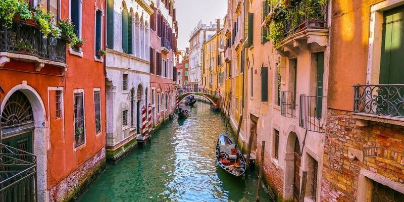 Espresso İtalya Turu Pegasus Havayolları ile  5 Gece 6 Gün (FCO - BLQ)