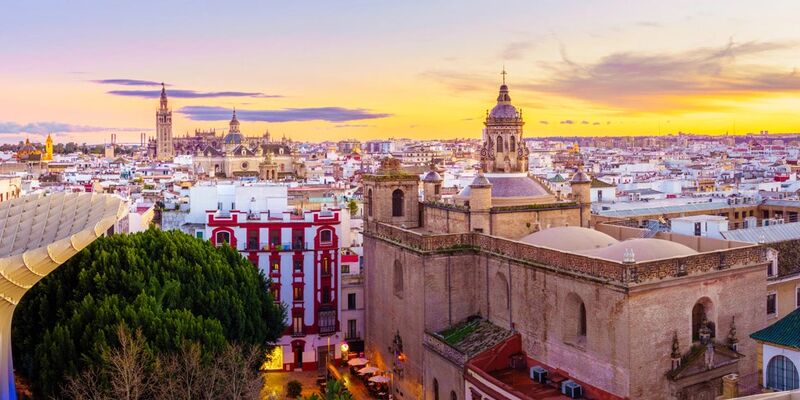 Sevilla Turu Pegasus Havayolları ile 4 Gece