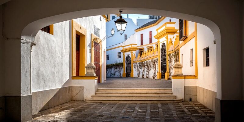 Sevilla Turu Pegasus Havayolları ile 4 Gece