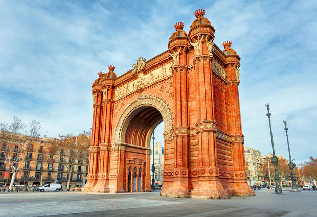 Malaga & Sevilla & Cordoba & Granada Özel Havayolları ile 4 Gece (LEI-LEI)