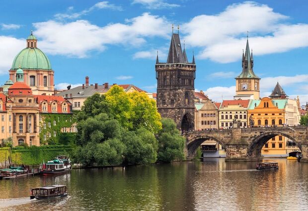 Budapeşte & Viyana & Prag Turu Pegasus Havayolları ile 7 Gece (BUD-PRG)