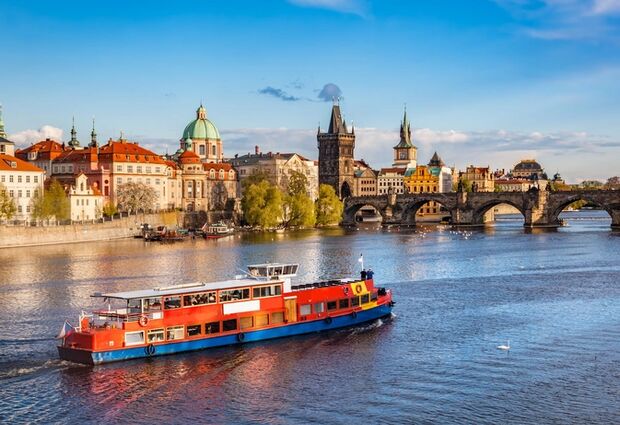 Budapeşte & Viyana & Prag Turu Pegasus Havayolları ile 7 Gece (BUD-PRG)