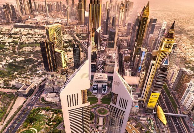 İzmir'den Direkt Sefer ile Dubai & Abu Dhabi Turu Rotası 4 Gece 6 Gün