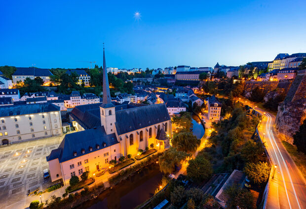 THY ile Grand Benelux & Paris & Alsace ve Isvicre Turu (AMS-BSL)