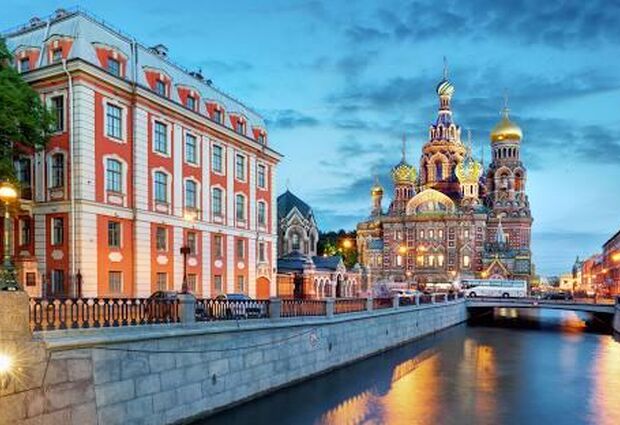 THY ile Kral & Kraliçe: ST.Petersburg & Moskova 6 Gece 7 Gün (LED VKO) 