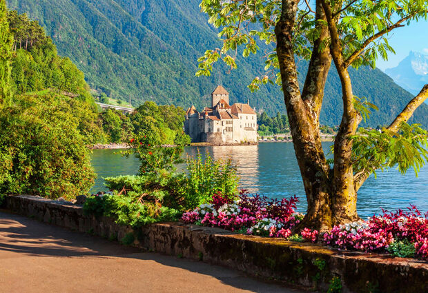 Bernina Express ile Bir Avrupa Masalı Turu  Pegasus Havayolları ile 7 Gece