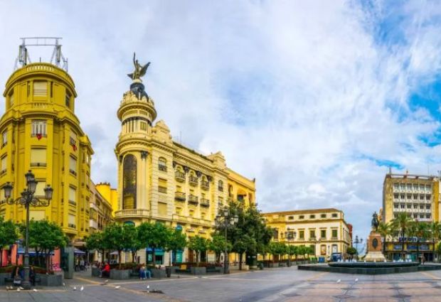 Mega Portekiz & Endülüs & İspanya Türk Havayolları ile 7 Gece