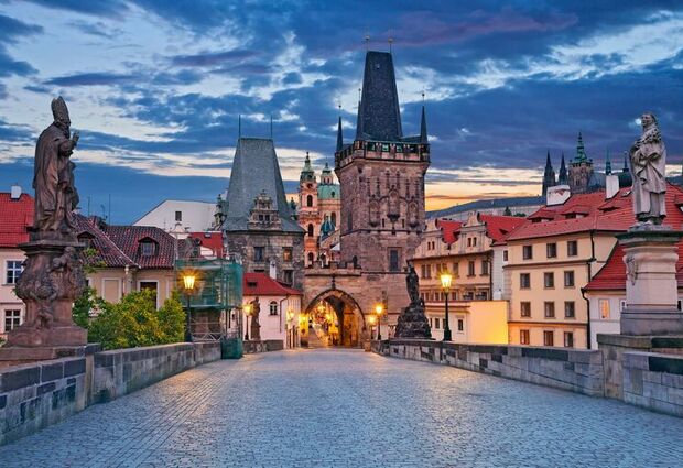 Ajet Havayolları İle Bohemya'nın Işıltısı Prag Turu 2 Gece