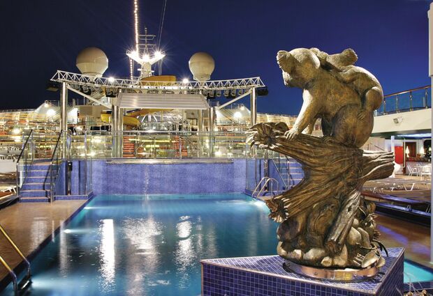 Costa Fortuna İle İstanbul Hareketli Yunan Adaları 6 Gece - 18 Mayıs 2026