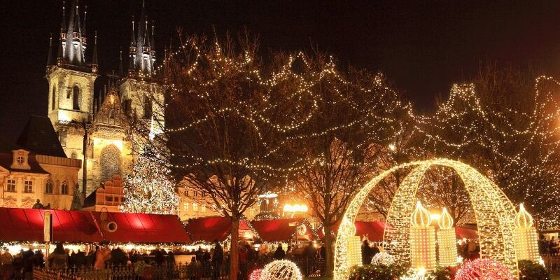 AJet Havayolları ile Prag Noel Pazarları Turu 3 Gece 4 Gün