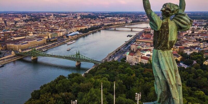 İzmir'den Direkt Sefer ile Büyük Orta Avrupa ve Hallstatt Turu Rotası