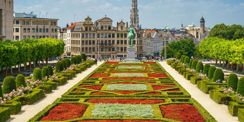 Antalya'dan SunExpress ile Benelüks - Paris - Almanya Turu - 6 Gece 7 Gün