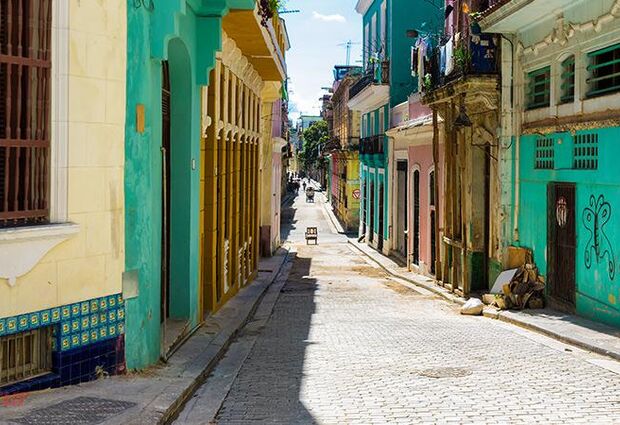 Dolu Dolu Küba Turu Devrim Rotası V2