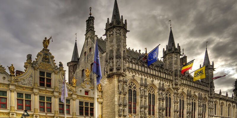 İzmir den SunExpress ile Benelüks - Paris - Almanya Turu 6 Gece 8 Gün DUS-CGN