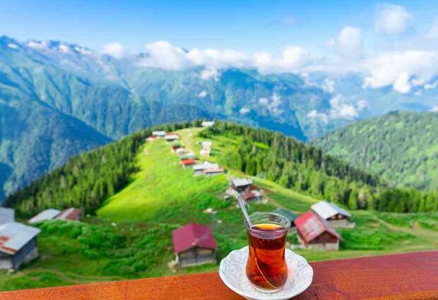 Ramazan Bayramı Özel Uşak Çıkışlı Karadeniz Rüyası ve Batum Turu 5 Gece Otel Konaklamalı (Batum Turu Dahil)