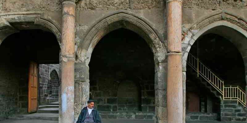 Ramazan Bayramı Özel İzmir Çıkışlı Uçaklı Klasik Gap Turu 4 Gece Otel Konaklamalı