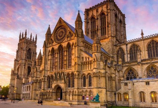 SunExpress Havayolları ile İzmir Çıkışlı Masal Köyleri ve Kraliyet Tacı Londra Turu - 3 Gece - 2026 Dönemi - (LGW-LGW)