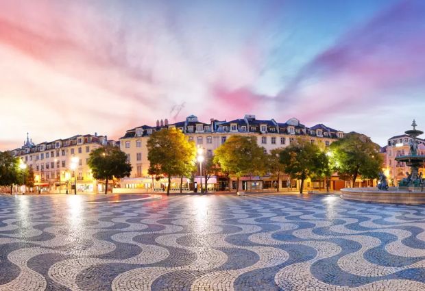 Mega Portekiz & Endülüs & İspanya Türk Havayolları ile 7 Gece