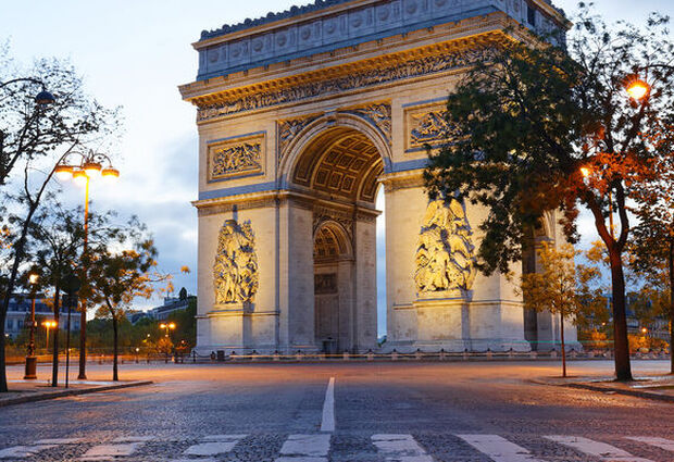 Benelüks & Paris & Almanya Turu (7 Gece) (İstanbul Çıkış) (THY)