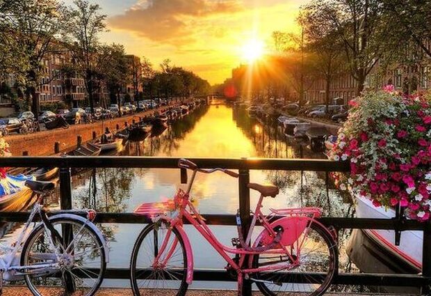 Mega Promosyon Benelüx & Paris & Alsace Turu Pegasus Havayolları ile 7 Gece