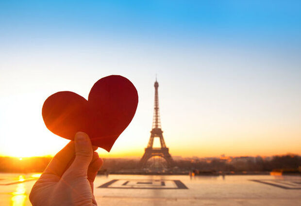 Dolu Dolu Paris ve Outlet Alışveriş Rotası Turu