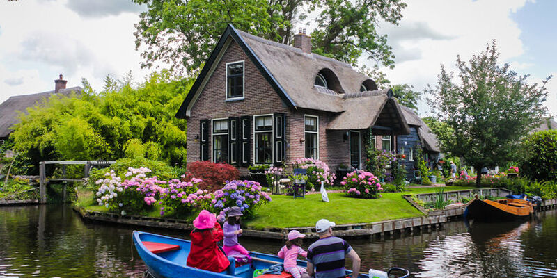 Amsterdam Yılbaşı Şöleni Turu | Türk Hava Yolları Tarifeli Seferi ile