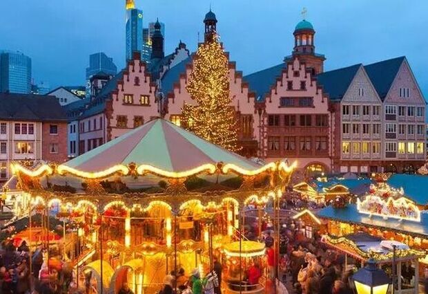 Ren Nehrinde Noel Pazarları Charter (Zrh-Dus)