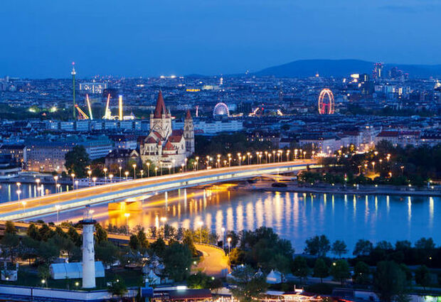 THY ile Yılbaşı Özel Prag & Viyana Turu 4 Gece 5 Gün