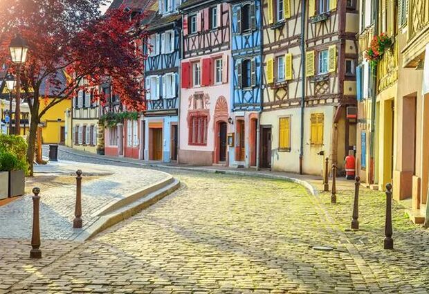 Fenomen Nürnberg Ve Alsace İle Noel Pazarları Turu Türk Hava Yolları ile 4 Gece