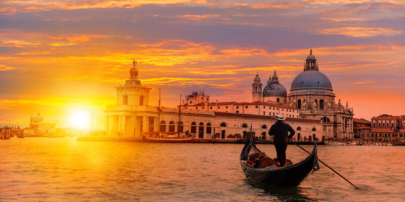 İstanbul Kalkışlı Büyük İtalya & Yunanistan Balkan Turu | Tüm Turlar Dahil 7 Gece