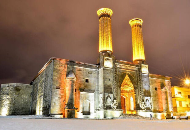 İstanbul Sabiha Gökçen Kalkışlı Benzersiz Doğu Anadolu Turu | 4 Gece 5 Gün