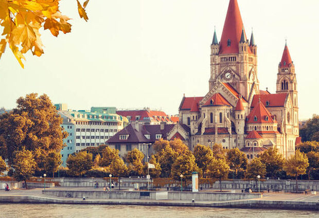 Prag & Viyana & Budapeşte Turu Pegasus Havayolları ile 7 Gece - PRG-BUD