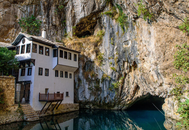 AJet Havayolları ile Fırsat Baştanbaşa Vizesiz Balkanlar Turu - Her Çarşamba Kesin Hareketli