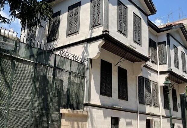 Otobüs ile Balkan Üçgeni Turu - Çevre Gezileri Dahil - 2026