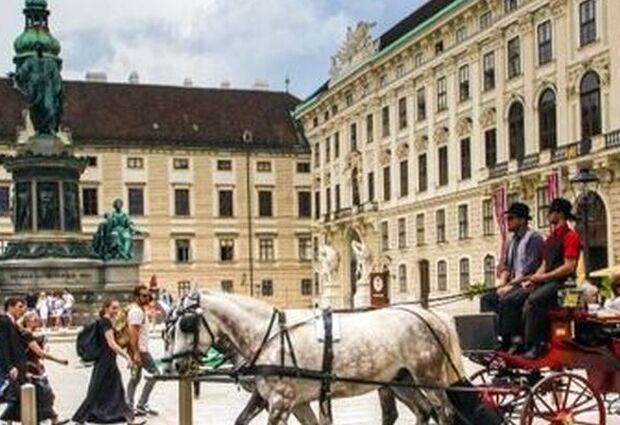 Budapeşte & Viyana & Prag & Berlin Turu Pegasus Havayolları 7 Gece (BUD-BER)