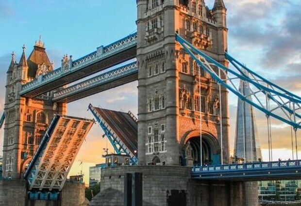 Sabiha Gökçen Çıkışlı AJet ile Kraliyet Tacı Londra Turu - 3 Gece