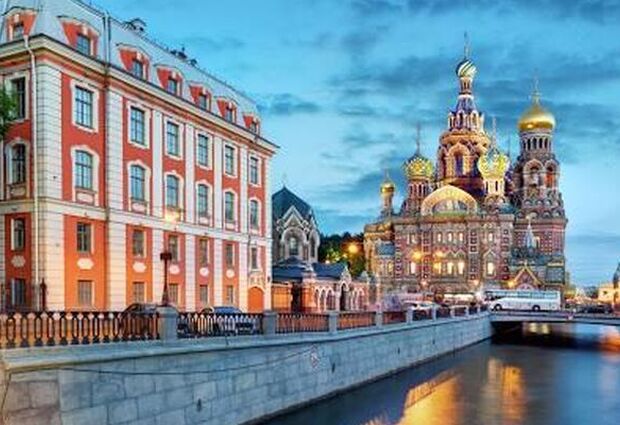 THY ile Kral & Kraliçe: ST.Petersburg & Moskova 6 Gece 7 Gün (LED VKO) 