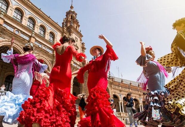 Sevilla Turu Pegasus Havayolları ile 3 Gece