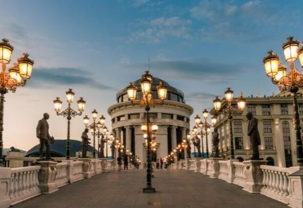 Arnavutluk & Makedonya & Kosova Rotası Turu V2