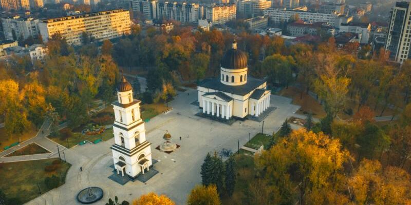 Vizesiz Moldova Turu (Hisky Havayolları ile) (3 Gece 4 Gün)