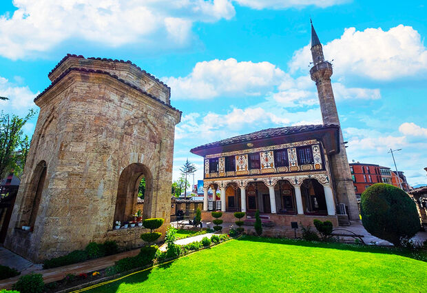 Sabiha Gökçen'den Pegasus ile Arnavutluk - Makedonya - Kosova Turu 3 Gece 4 Gün 