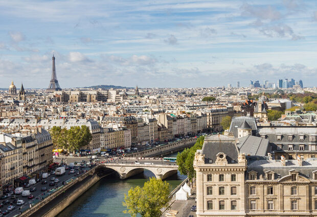 Paris & Disneyland Turu (Pegasus Havayolları ile) (4 Gece 5 Gün)