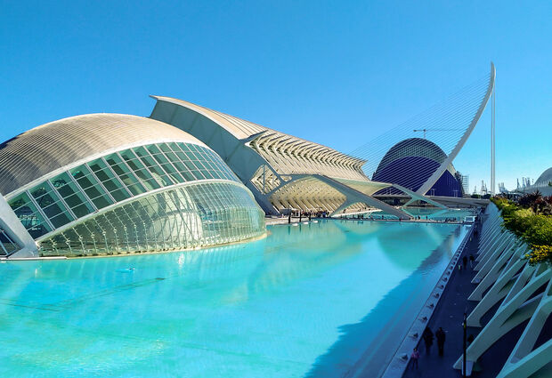 Ekspres İspanya Turu (Pegasus Hava Yolları İle) (4 Gece 5 Gün) (Kış Dönemi) (BCN MAD)