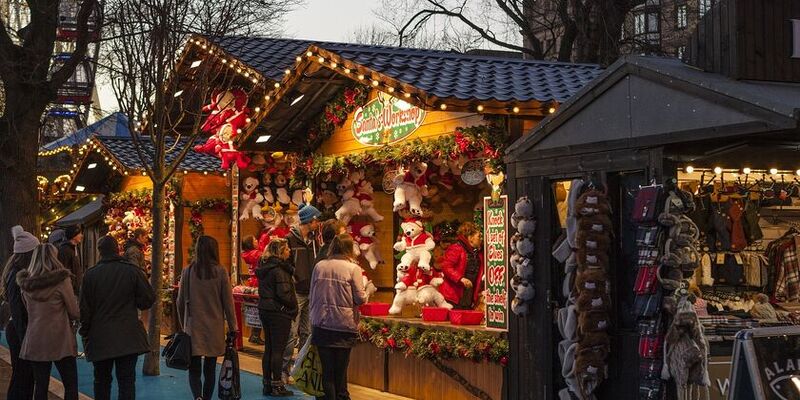 Ren Nehrinde Noel Pazarları Charter (Dus-Zrh)