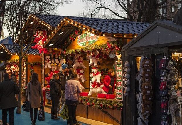 Ren Nehrinde Noel Pazarları Charter (Zrh-Dus)