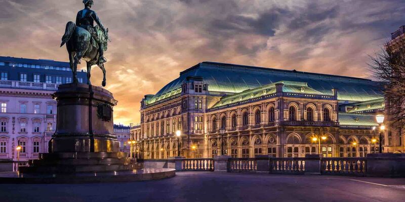 THY ile Yılbaşı Özel Prag & Viyana Turu 4 Gece 5 Gün